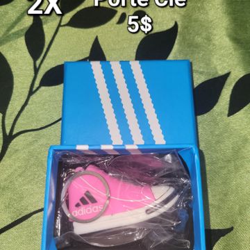 Adidas - Keyrings (Pink)