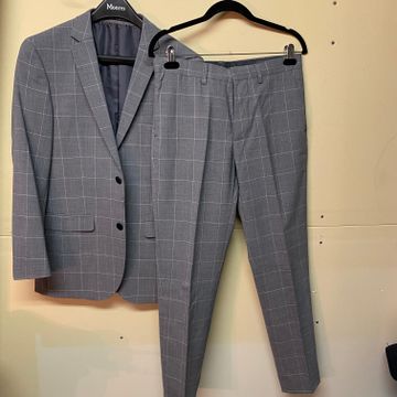 H&M - Suit sets (White, Grey)