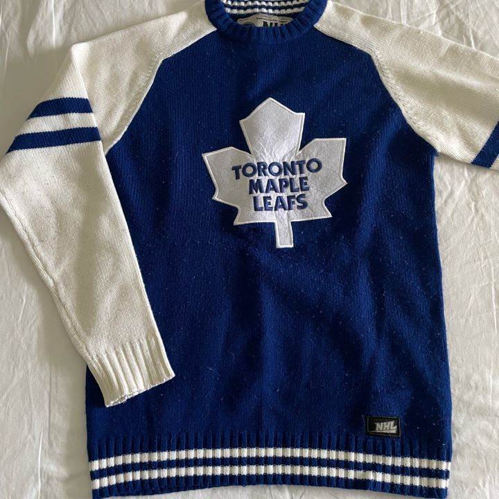 Toronto Maple Leaf Vintage Toronto Maple Leaf Sweatshirt 
