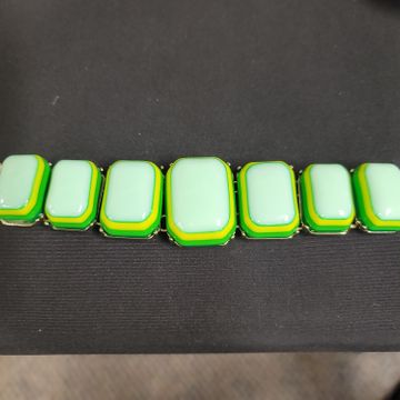 Nobrand - Bracelets (Yellow, Green)
