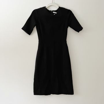 Babaton - Petites robes noires (Noir)