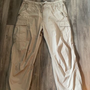 H&M  - Cargo pants (Beige)