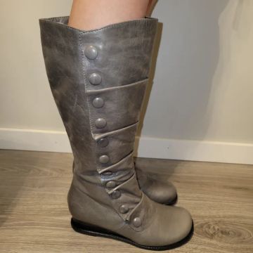 Miz Mooz - Knee length boots (Grey)