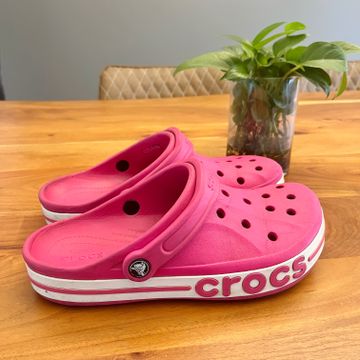 Crocs  - Chaussures plates (Rose)