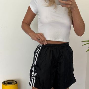 Adidas  - Shorts taille haute