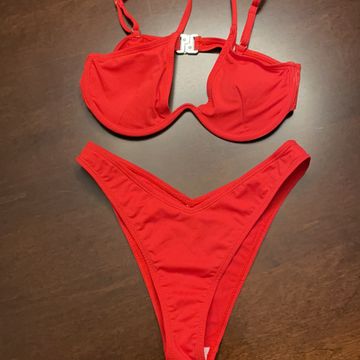 Inconnue  - Bikinis & tankinins (Red)