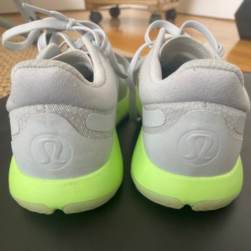 Lululemon - Sneakers (Green, Grey)