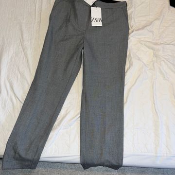 Zara  - Straight-leg pants (Grey)