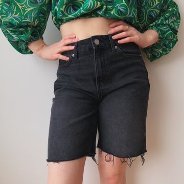 H&M - Shorts longueur genou (Noir)