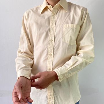 Yves Saint Laurent chemises - Chemises unies (Jaune)