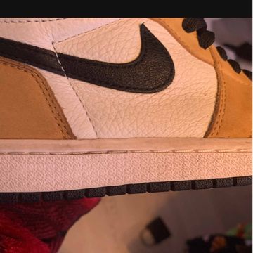 Jordan 1 rookie on sale of the year fake