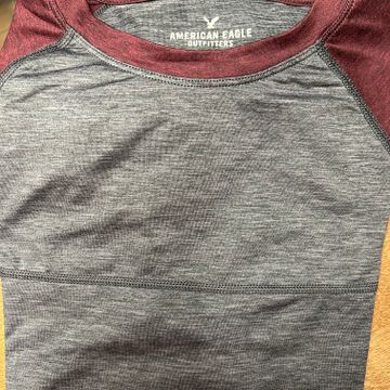 American Eagle Outfitters  - T-shirts manches longues (Gris)
