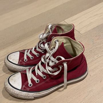 Converse  - Sneakers (White, Red)