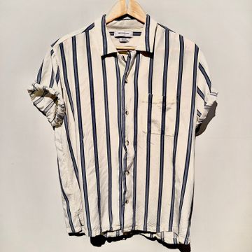 Urban Outfitters  - Chemises à rayures (Blanc, Bleu)