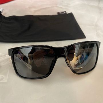 Oakley - Sunglasses (Black)