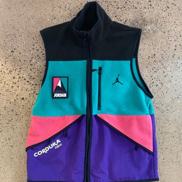 Nike Jordan  - Vests (Black, Green, Purple)