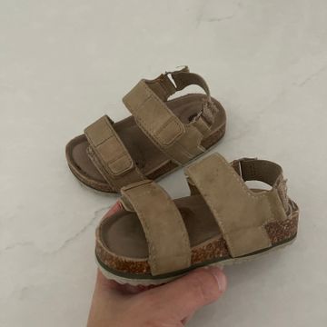 Zara - Sandals & Flip-flops (Brown)