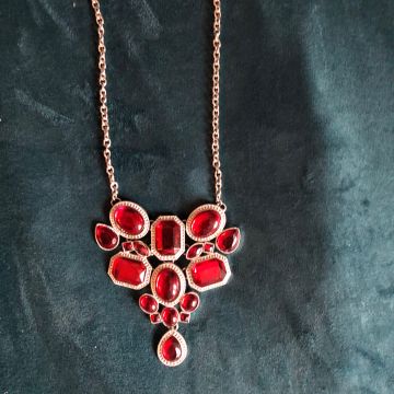 Urban Planet costume jewelry - Colliers & pendentifs (Rouge, Or)