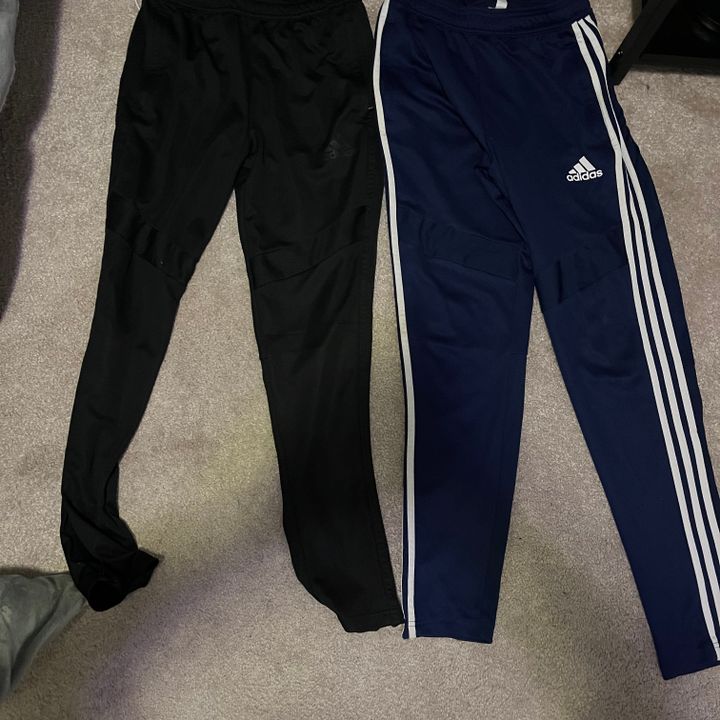 Adidas V tements de sport accessoires Jogging Vinted