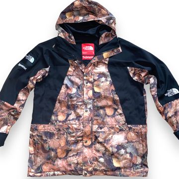 Supreme - Jackets, Windbreakers | Vinted