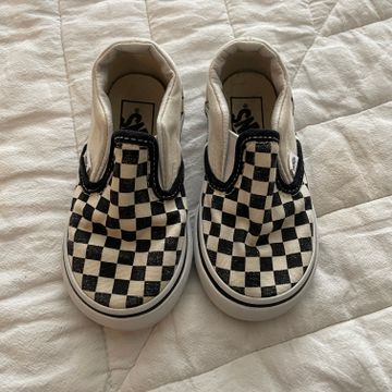 Vans - Slip-on shoes (Black)