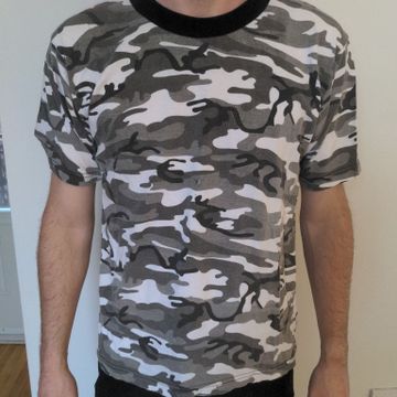 Surplus d'armée - T-shirts (Black, Grey)