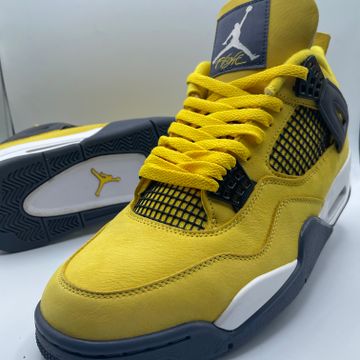 Jordan - Sneakers (White, Black, Yellow)