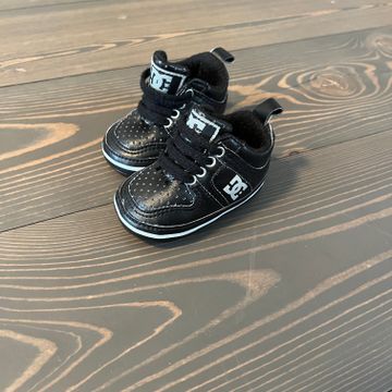 DC shoes - Chaussures de bébé (Noir)