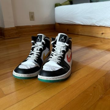 Jordan - Sneakers (Blanc, Noir, Rouge)