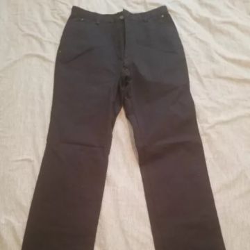 Pantalon cousu à la main - Pants, Tailored pants | Vinted