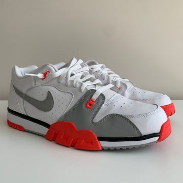 Nike  - Sneakers (White, Pink, Grey)