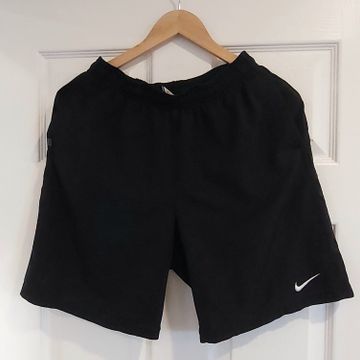 Nike - Shorts (Black)
