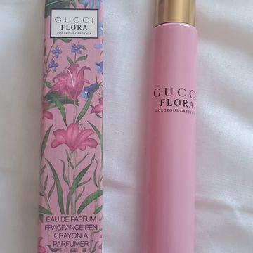 Gucci - Parfums (Rose)