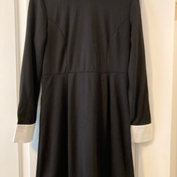 i/d - Petites robes noires (Blanc, Noir)