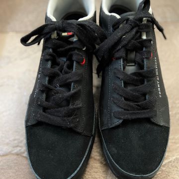 Tommy Hilfiger - Sneakers (Black)