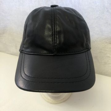 Unknown - Caps (Black)