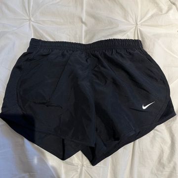 Nike - Sportswear (Black)