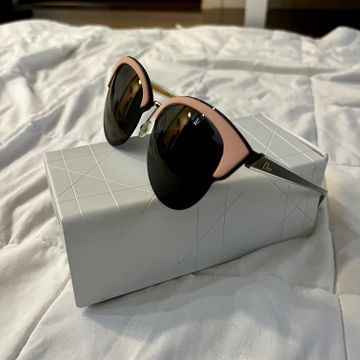 Dior - Sunglasses (Pink)