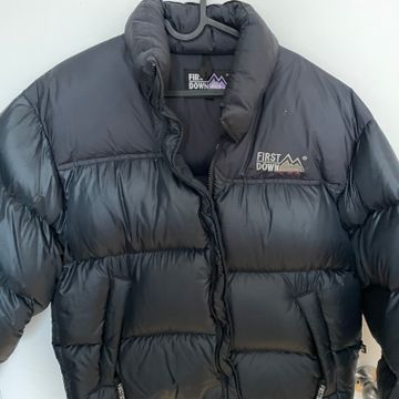 First Down - Puffers (Black)