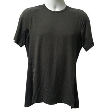 lululemon athletica - Short sleeved T-shirts (Grey)
