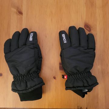 Kombi - Gloves & Mittens (White, Blue, Red)