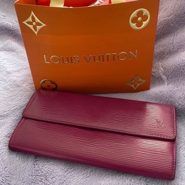 Shop Louis Vuitton TAIGA Unisex Street Style Plain Leather Logo Money Clips  by MUTIARA