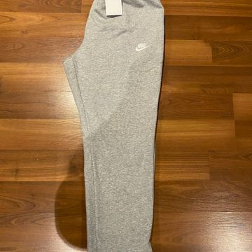 Nike - Corduoroy (Grey)