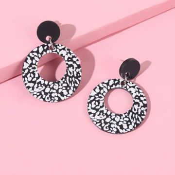 Choublak509  - Earrings (White, Black)