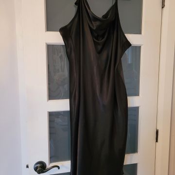 Bebe - Petites robes noires (Noir)