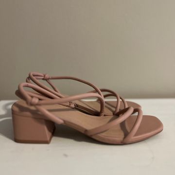 H&M - Heeled sandals (Pink, Beige)